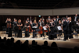 Из Моцарта нам что-нибудь…