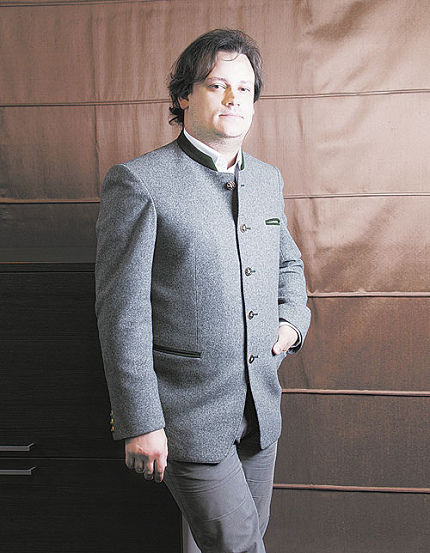 Антон ЛУБЧЕНКО: «ТРАДИЦИЮ МЫ СОЗДАЕМ ПРЯМО СЕЙЧАС»