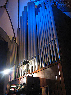 ИЗ ВЕЧНОСТИ - В БУДУЩЕЕ