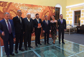 ЗАГРАНИЦА НАМ ПОМОЖЕТ