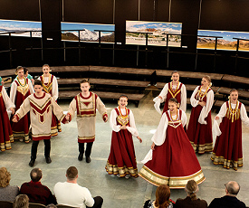 Наталия Эйдинова:  «МОИ УЧЕНИКИ В РЕСТОРАНЕ ПЕТЬ НЕ БУДУТ!»