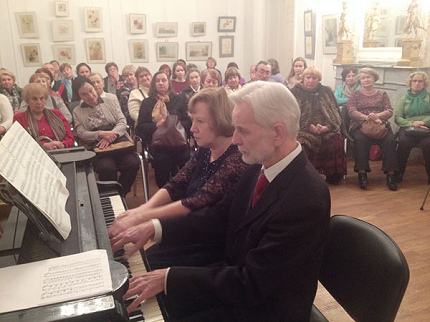 НЕТ НИЧЕГО ДОРОЖЕ ДРУЖБЫ