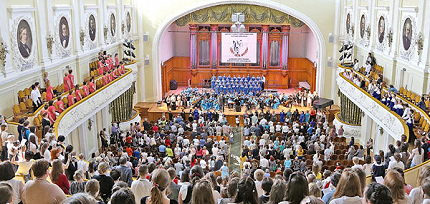 ЗВУЧИТ МОСКВА ГОЛОСАМИ ДРУЗЕЙ