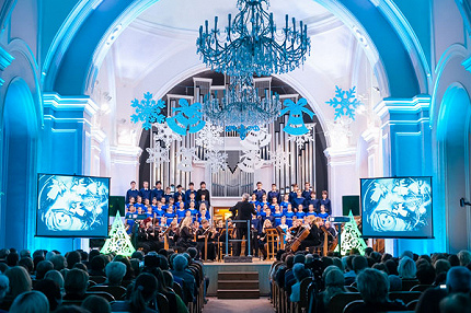 ВНЕДРЯТЬ НОВОЕ, СОХРАНЯЯ ТРАДИЦИИ