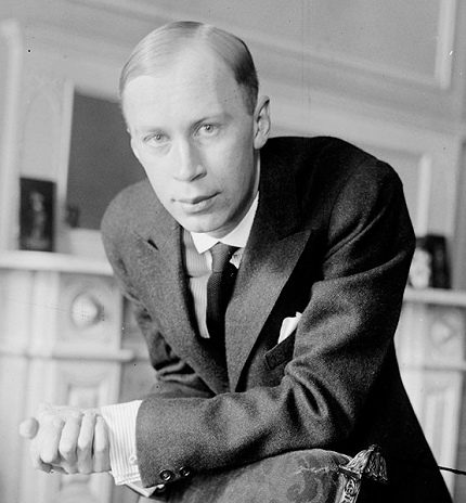 ОДИН ДЕНЬ СЕРГЕЯ СЕРГЕЕВИЧА