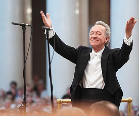 ПЕКИН И ВЕНА СЛУШАЮТ ШОСТАКОВИЧА