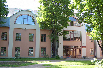 ПОД ПАРУСАМИ ТВОРЧЕСТВА