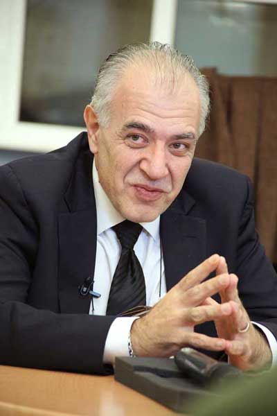 ВРЕМЯ ОТЦА И ВРЕМЯ СЫНА