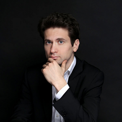 ДВОЙНАЯ ИГРА