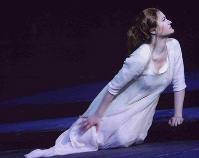 ПЕВИЦА  ДВУХ  ВЕЛИКИХ  «В»