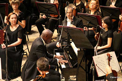 АФРОАМЕРИКАНСКАЯ ИНЪЕКЦИЯ