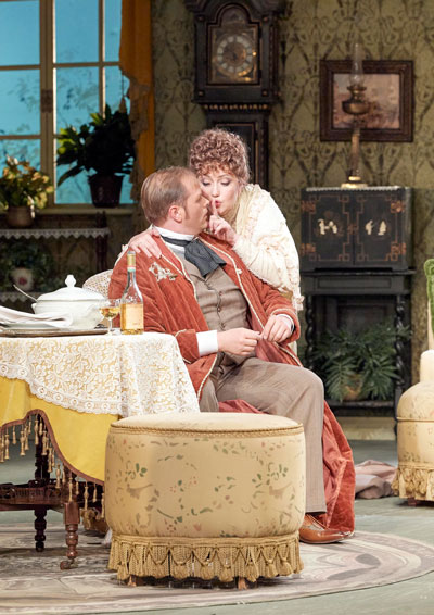 МЫШЬ, ФЛЕЙТА И ПРЯНИЧНЫЙ ДОМИК