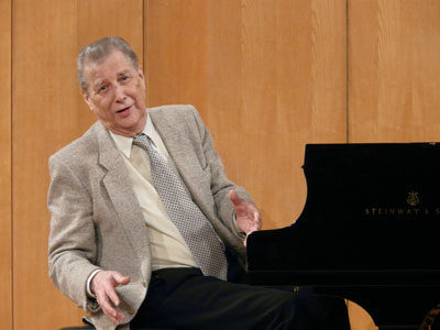 ВЕЧЕРА С АНДРЕЕМ ЭШПАЕМ