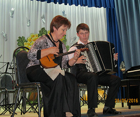 НА ПЕРЕПРАВЕ КОНЕЙ НЕ МЕНЯЮТ