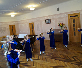 СЧАСТЛИВЫ С МУЗЫКОЙ, СЧАСТЛИВЫ ВМЕСТЕ