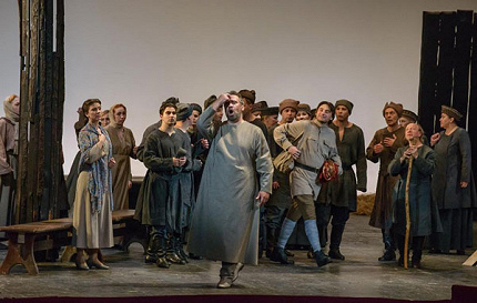 Умный образ патриотической оперы