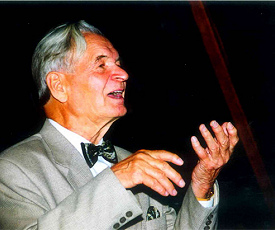 Михаил РОЖКОВ: «ЛЮБИТЕ НАРОДНЫЕ ИНСТРУМЕНТЫ, ИГРАЙТЕ НА НИХ!..»