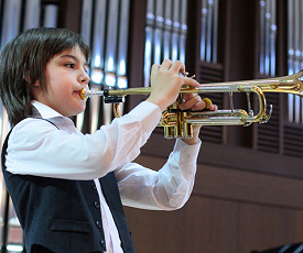 РОЖДЕННЫЙ ТРУБАЧОМ