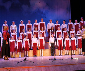 «ЕСЛИ ДРУГОМ СТАЛА ПЕСНЯ…»