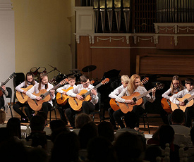 РИСУЯ МУЗЫКУ