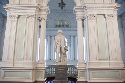 ПЕРВАЯ РУССКАЯ КОНСЕРВАТОРИЯ