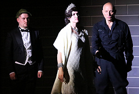 ЛЮБОВЬ ВТРОЕМ, ИЛИ УТРАЧЕННЫЕ АЛЛЮЗИИ