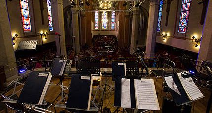 БАХОСЛУЖЕНИЕ