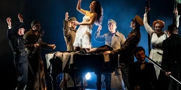 В ФОРМАТЕ LIVE