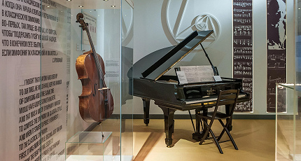 МУЗЫКА: ДУХОВНАЯ И В НАРОДНОМ ДУХЕ 