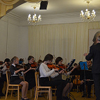 Эстрадно-камерный оркестр, рук заслуженый артист Костромской области С. И. Гребенников.
