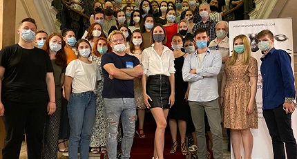 В ОЖИДАНИИ СОБЫТИЯ