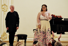 Женские истории