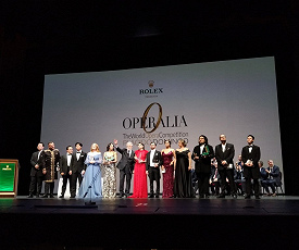 ШАГ НАЗАД, ДВА ШАГА ВПЕРЕД