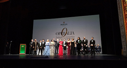 ШАГ НАЗАД, ДВА ШАГА ВПЕРЕД