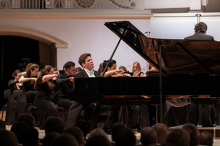 ТРОЙСТВЕННЫЙ СОЮЗ