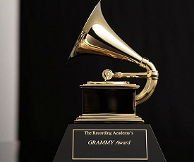 И ВАШИМ, И НАШИМ