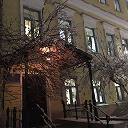 Здание ДШИ №8 на ул. Варварской в декабре 2022