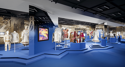 … И ТАПОЧКИ ПЕТРА ИЛЬИЧА