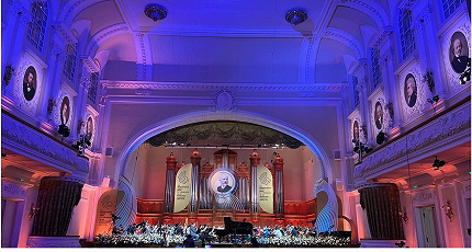 СЕМНАДЦАТЫЙ ИМЕНИ ЧАЙКОВСКОГО: СТАРТ