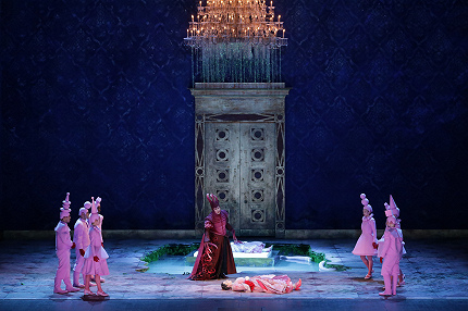 Романтическая сказка и немного каннибализма