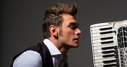 «КОСМОС» ЗОВЕТ