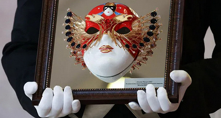  «ЗОЛОТАЯ МАСКА» МЕНЯЕТСЯ