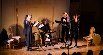 ЛУЧШИМ — СПЕЦИАЛЬНАЯ СТИПЕНДИЯ