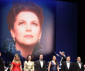 ВСЕ, ЧТО ОНА ЛЮБИЛА