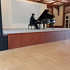 Играет Сергей Кузнецов. Фото автора