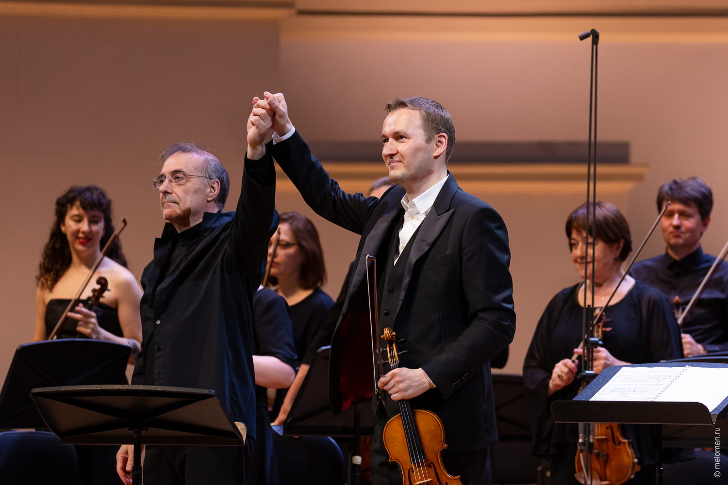 Александр Рудин, Никита Борисоглебский и музыканты Musica Viva. Фото предоставлено Московской филармонией