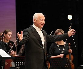 НЕ ПОКЛАДАЯ СТАРАНИЙ СВОИХ...