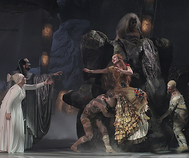 В ТРИДЕВЯТОМ ЦАРСТВЕ, В ТРИДЕСЯТОМ ГОСУДАРСТВЕ...