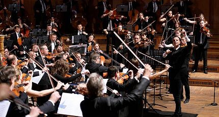 ВОКРУГ ГОЛОСА