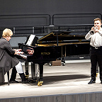 Пепеляев Сергей (преподаватель Пинялов Владимир Владимирович), партия фортепиано Почётный работник культуры г. Москвы Колесникова Светлана Александровна